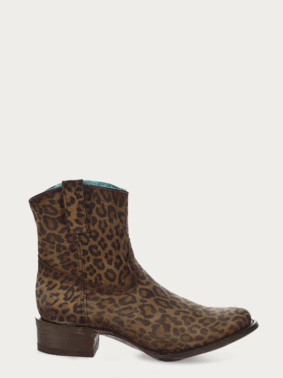 C3627 - WOMEN'S LEOPARD PRINT ROUND TOE ANKLE BOOT WITH ZIPPER - Image 3